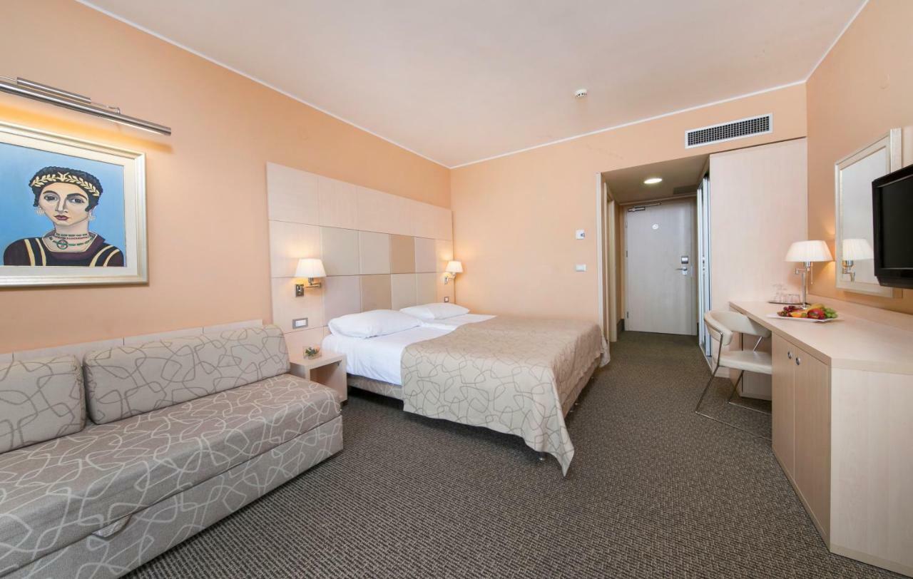 Hotel Mirta - San Simon Resort Ізола Екстер'єр фото